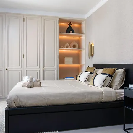 Apartment 241 Puerto Banus Front Line