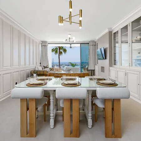 241 Puerto Banus Front Line Apartment