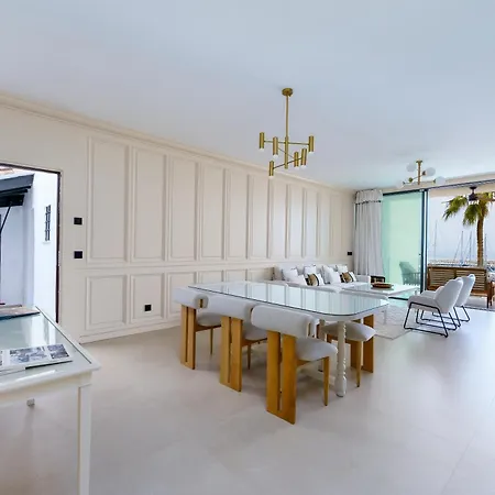 241 Puerto Banus Front Line * Μαρμπέλλα