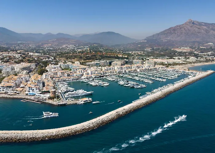 241 Puerto Banus Front Line Apartment
